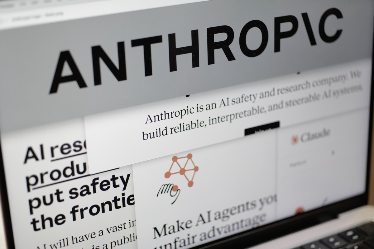 Anthropic alerta para risco de IA se autorreplicar em dispositivos conectados