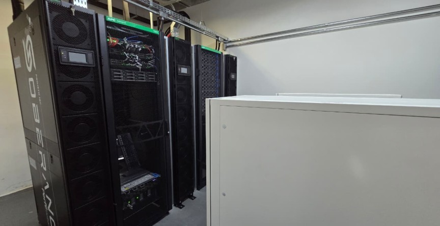 UFMG inaugura supercomputador Soberano com IA para mapeamento do Brasil